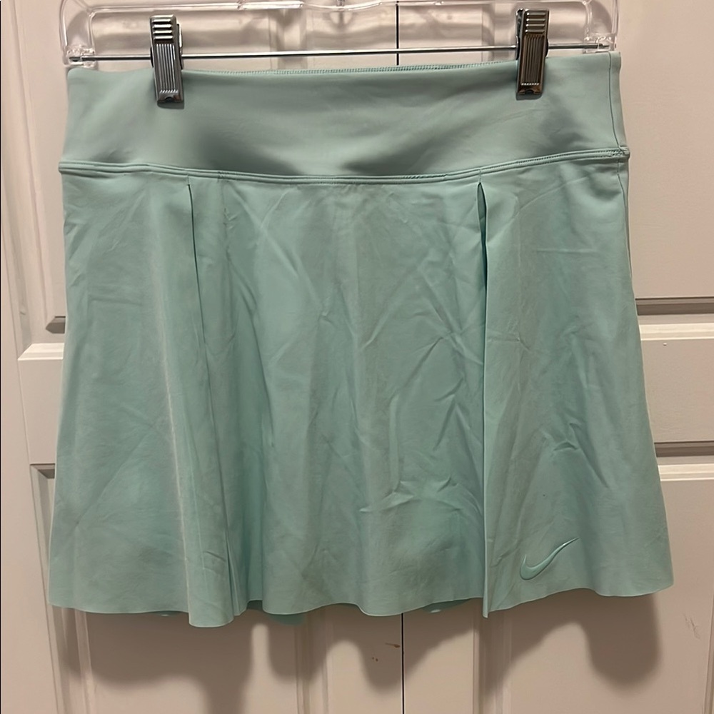 Nike Green Skater Mini Skirt with Pleats - Picture 3 of 6